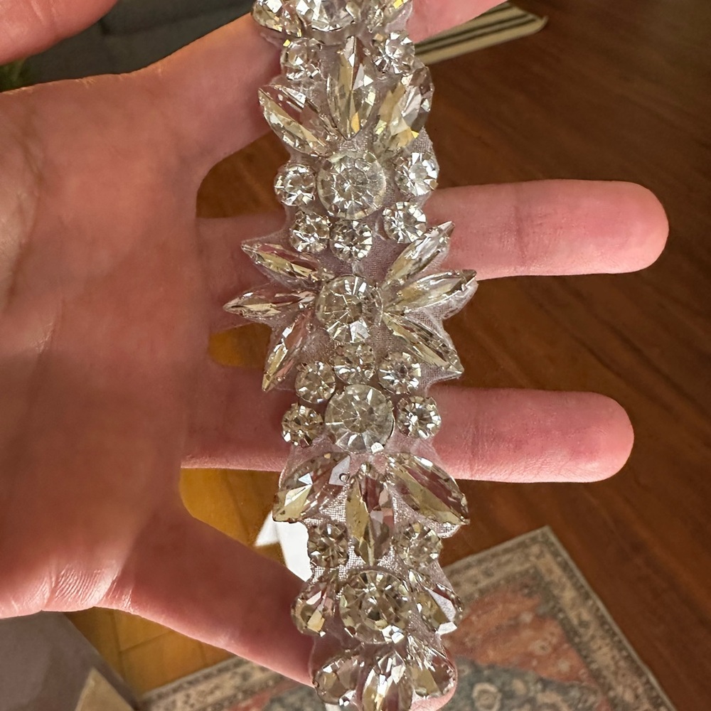 Silver Crystal for clothing